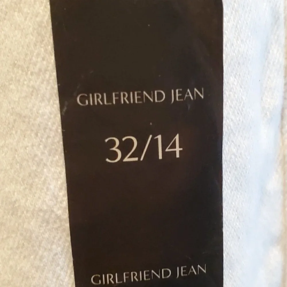 Banana Republic girlfriend  low rise 32/14 white